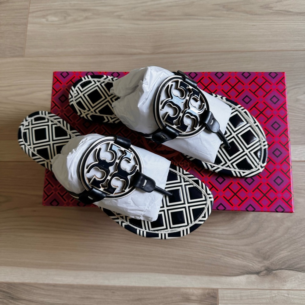 ☀️NEW☀️Tory Burch Metal Miller Sandals 8 - Picture 6 of 11